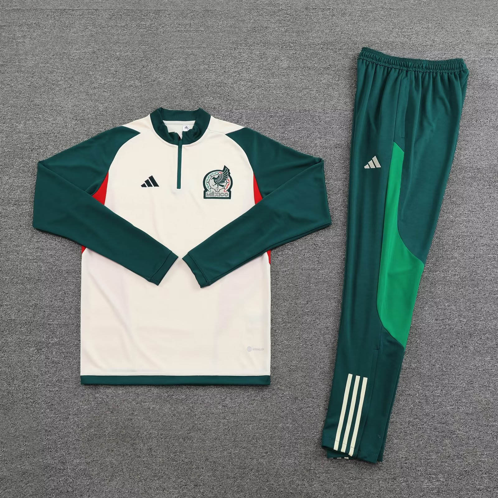 メキシコ代表オフィシャルトレーニングスーツ