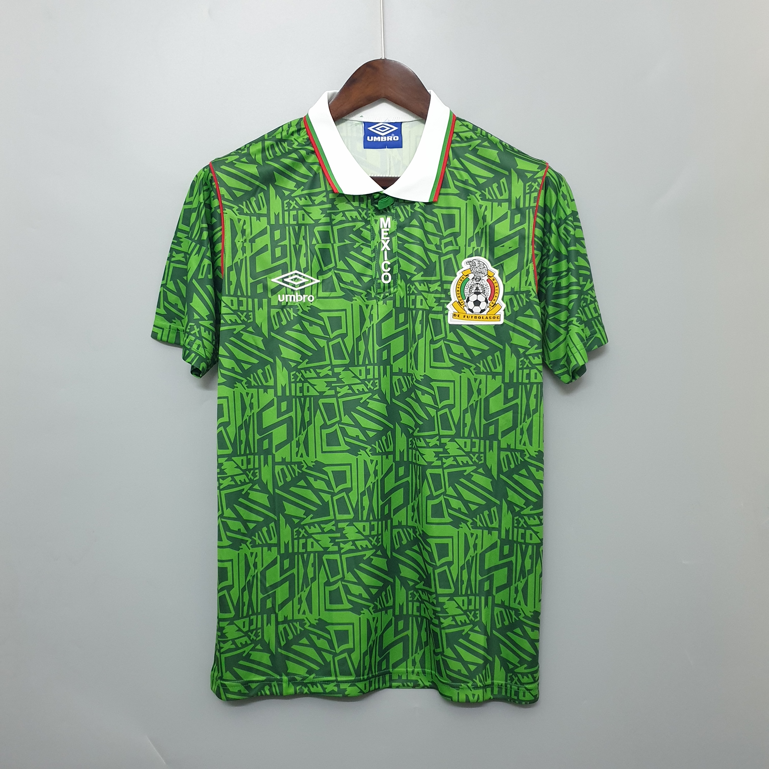 UMBRO メキシコ代表 サッカーシャツ 高品質メキシコ代表ユニフォーム​ -