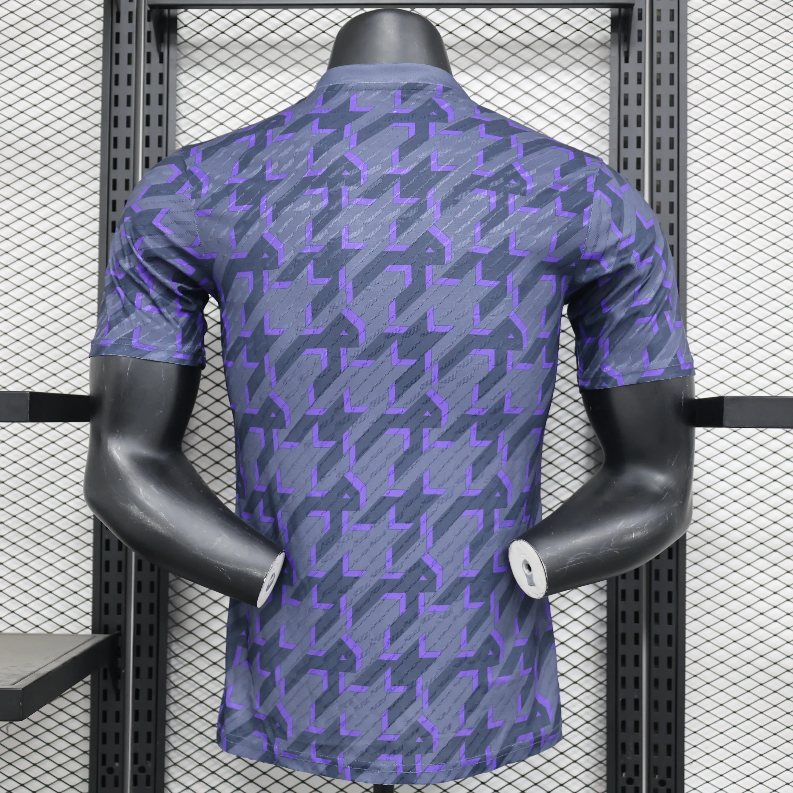 レアル・マドリード 2023/2024 選手 試合前ユニフォーム 半袖 Tシャツ