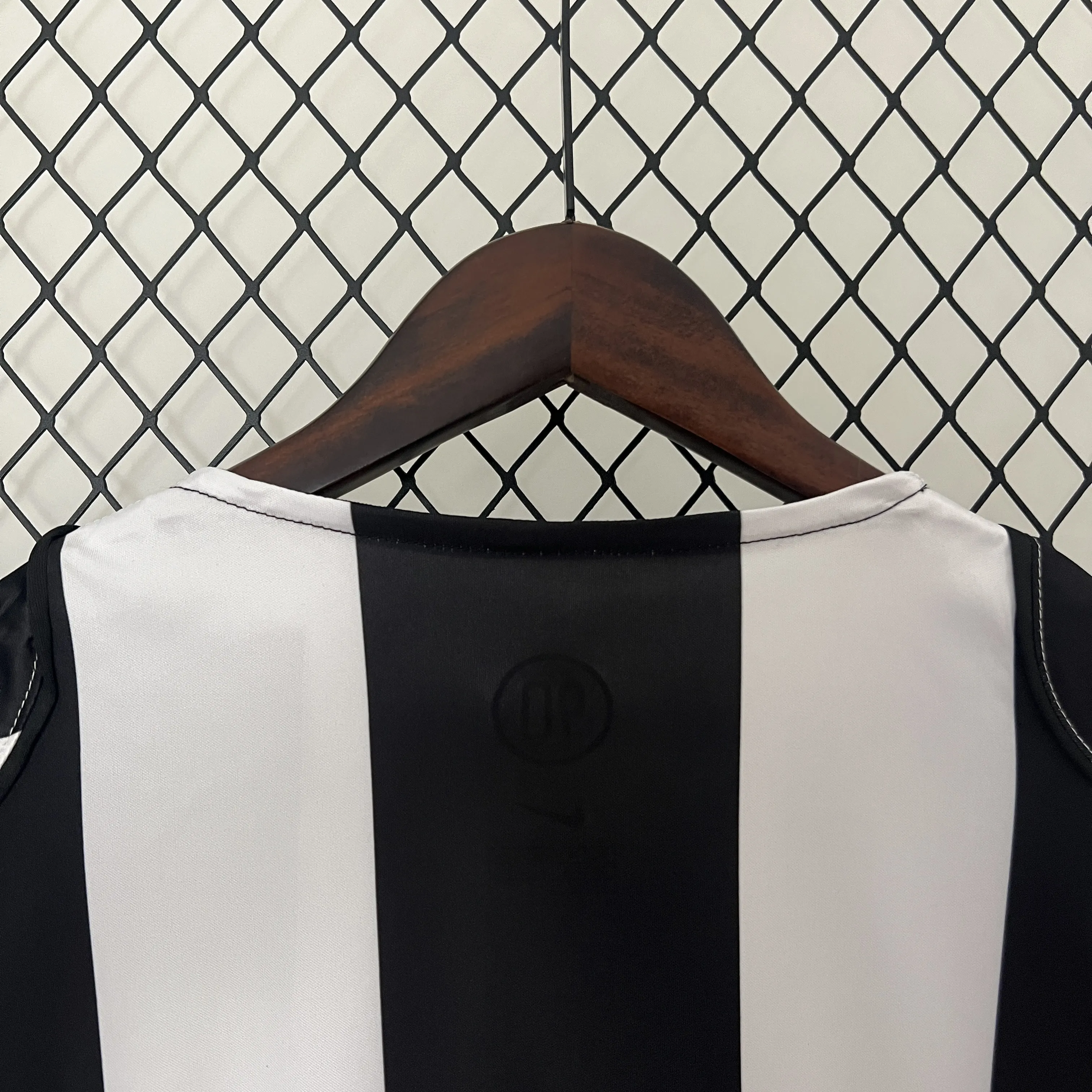 ユベントス ホーム 04/05 レトロ ユニフォーム 半袖 Tシャツ